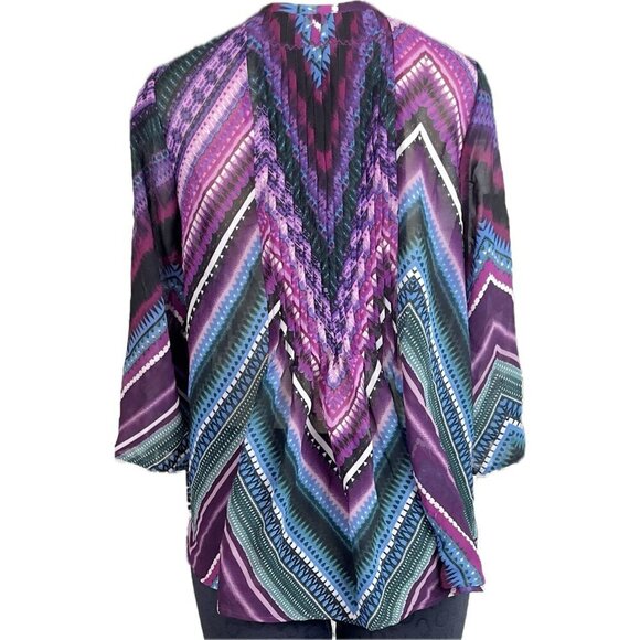 Roaman's 12W Purple Geometric Semi-Sheer Split Neck Pin-Tuck 3/4 Sleeve Blouse - Picture 4 of 6